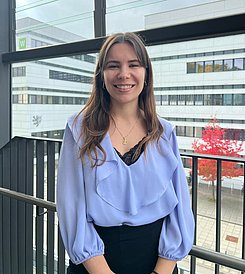 Frau  Alice Massiquat